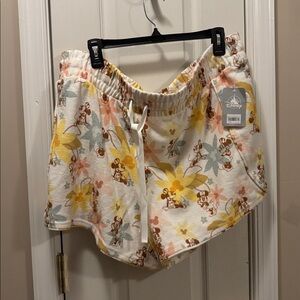 NWT Disney Cream Shorts with Floral and Character Design size 2XL